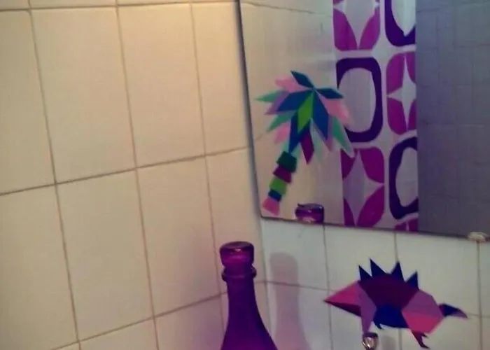 Porto Central Hostel بيت ضيافة *